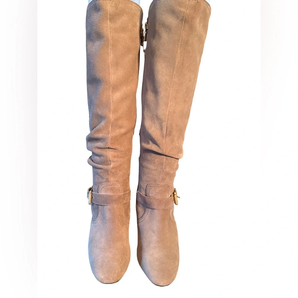 Lucca Lane NWOT Sz 5 Stunning Suede Tan Over the Knee Zippered Boots (SH 012) - Picture 3 of 10